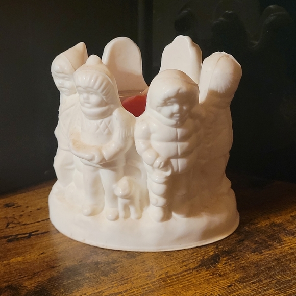 Avon Glow of Christmas - Picture 2 of 9